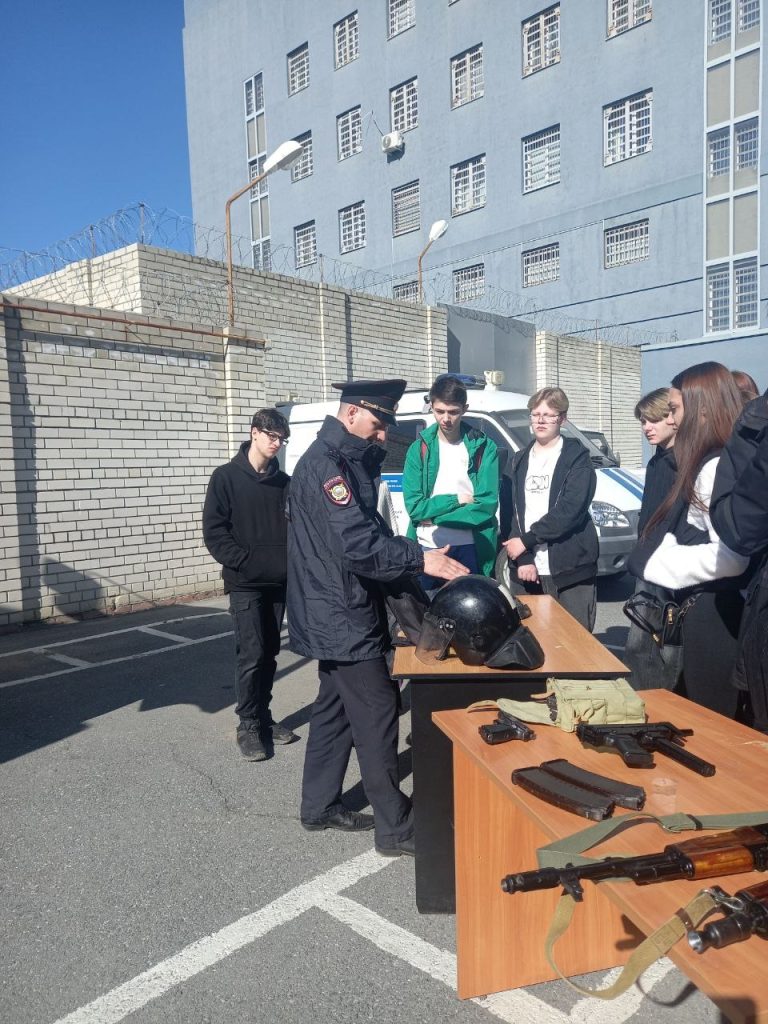 Первые на Дне открытых дверей в МВД