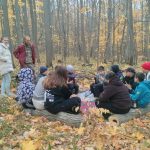 Прогулка в осеннем лесу