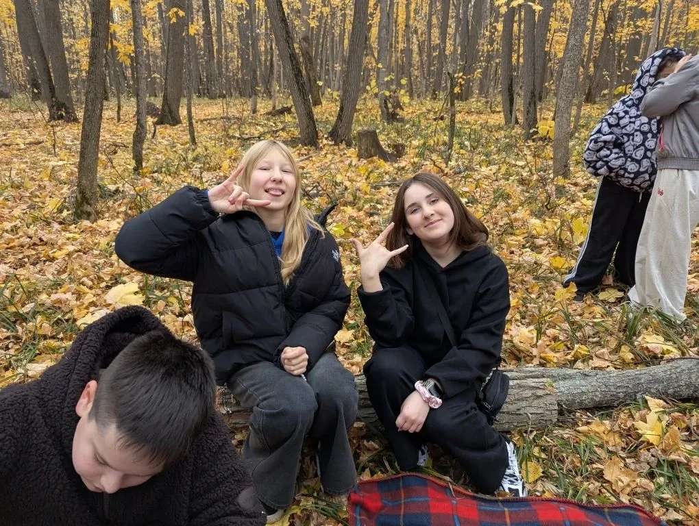 Прогулка в осеннем лесу