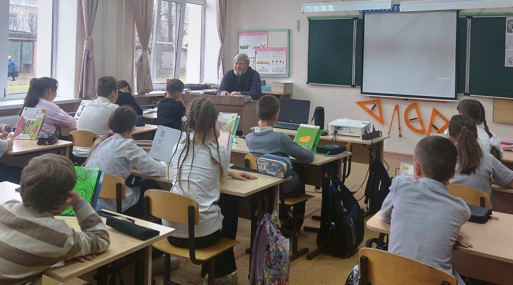 Беседа со священнослужителем храма Серафима Саровского