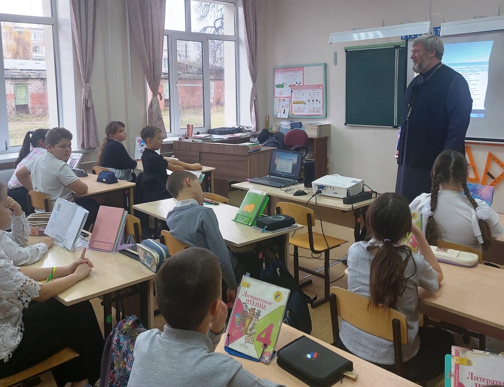 Беседа со священнослужителем храма Серафима Саровского