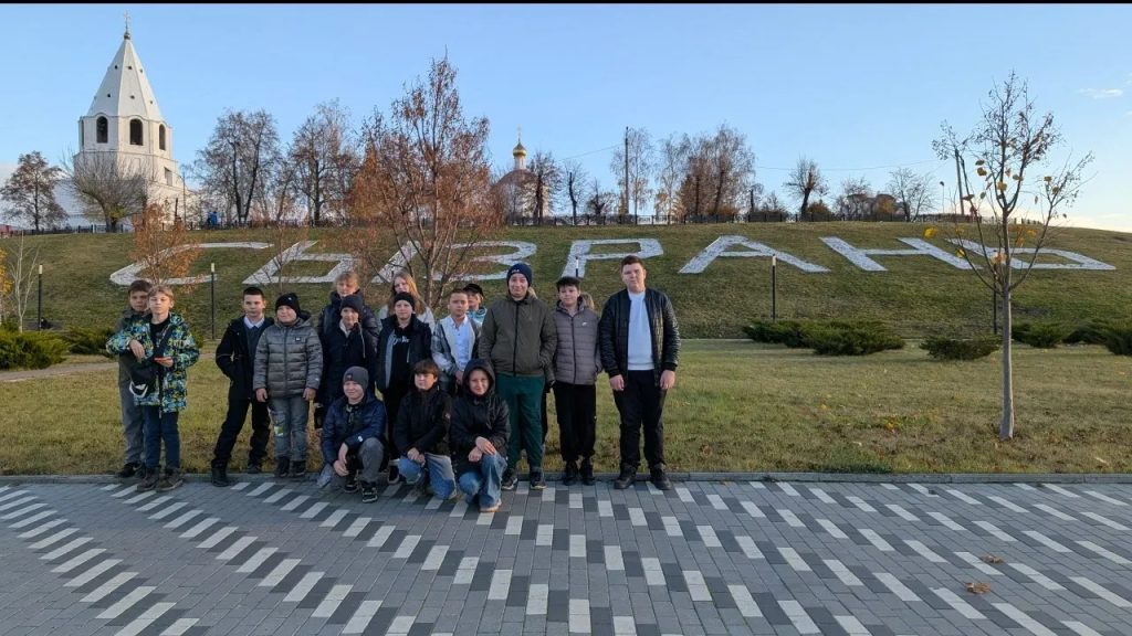 Спектакль «Вождь краснокожих»