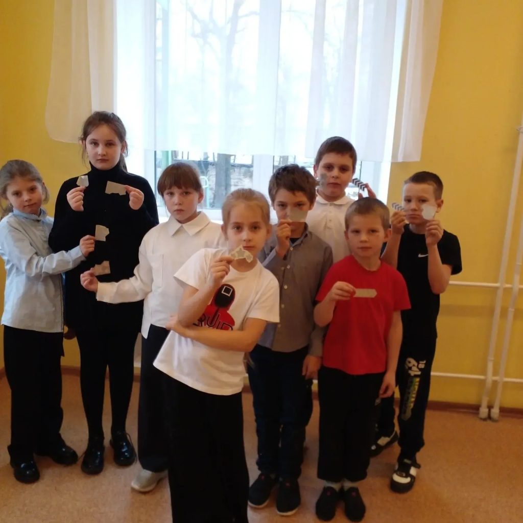 Акция "Засветись! Стань заметней на дороге!"